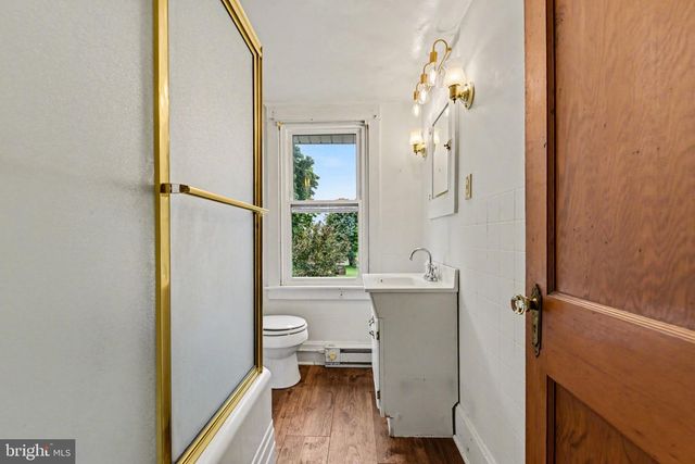 186 W YORK ST, Biglerville, PA 17307
