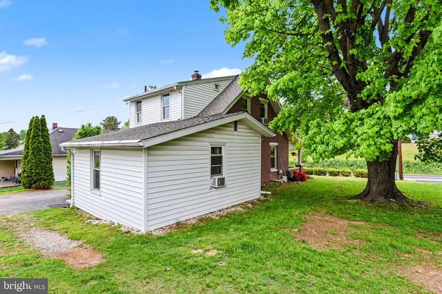 186 W YORK ST, Biglerville, PA 17307