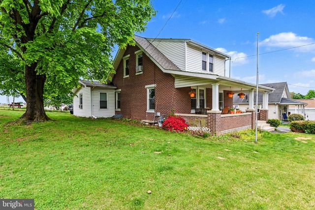186 W YORK ST, Biglerville, PA 17307