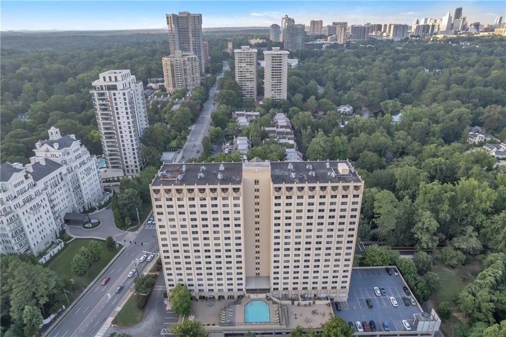 2479 Peachtree NE Road 1608, Atlanta, GA 30305