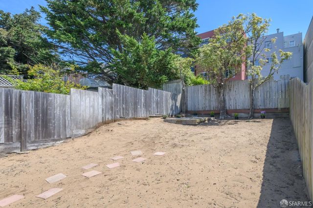 113 Santa Cruz Avenue, Daly City, CA 94014