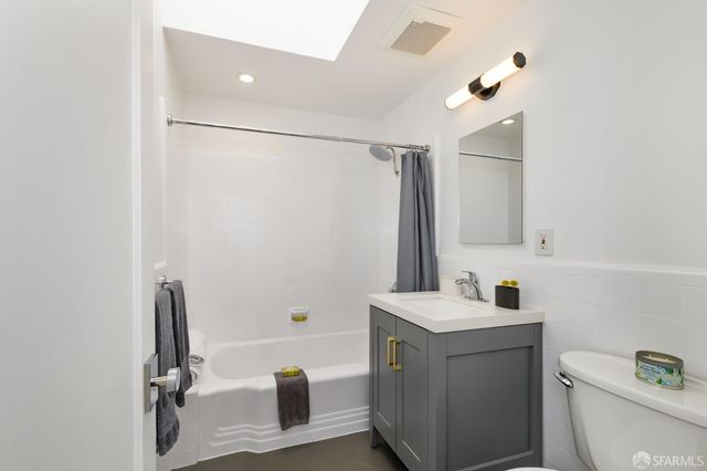 113 Santa Cruz Avenue, Daly City, CA 94014