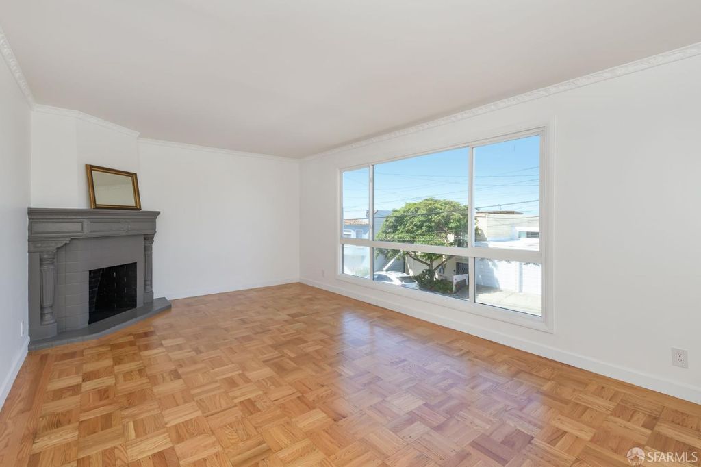 113 Santa Cruz Avenue, Daly City, CA 94014