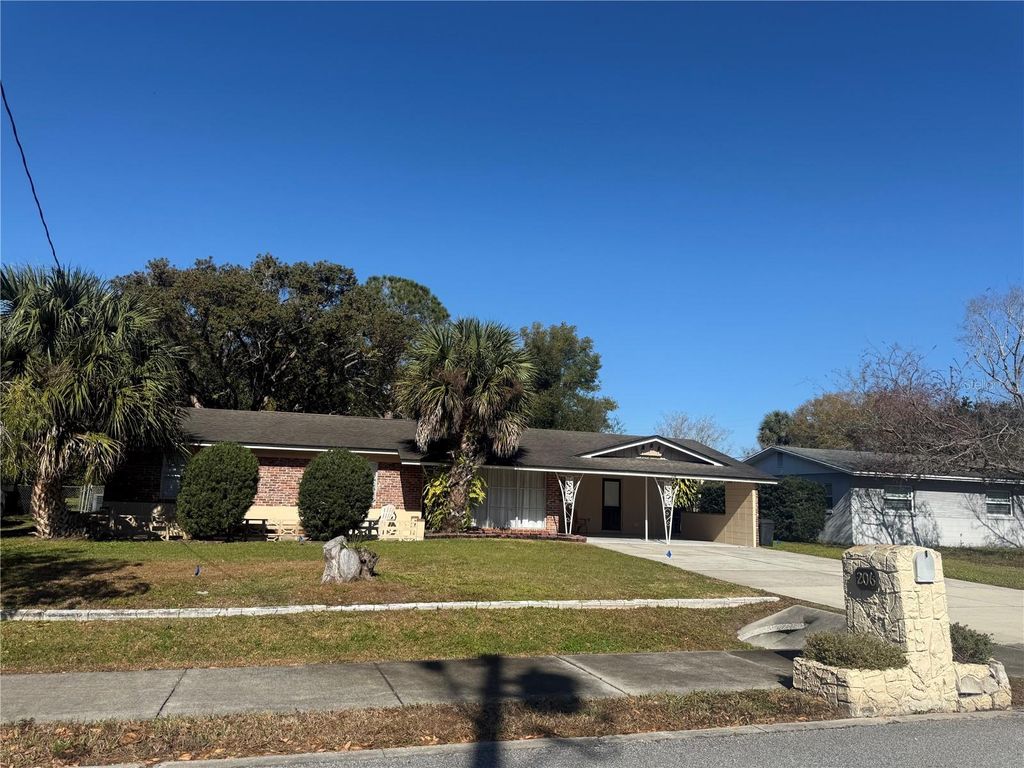 206 ROBIN ROAD, Altamonte Springs, FL 32701