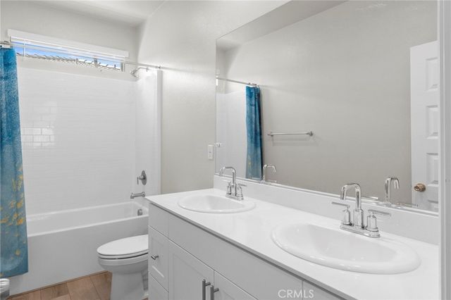 19409 Brush Creek Way, Lake Elsinore, CA 92532