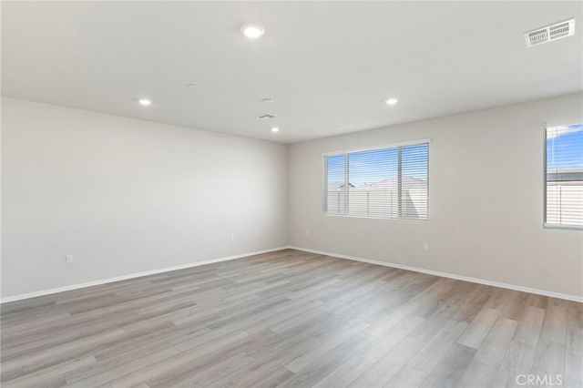 19409 Brush Creek Way, Lake Elsinore, CA 92532