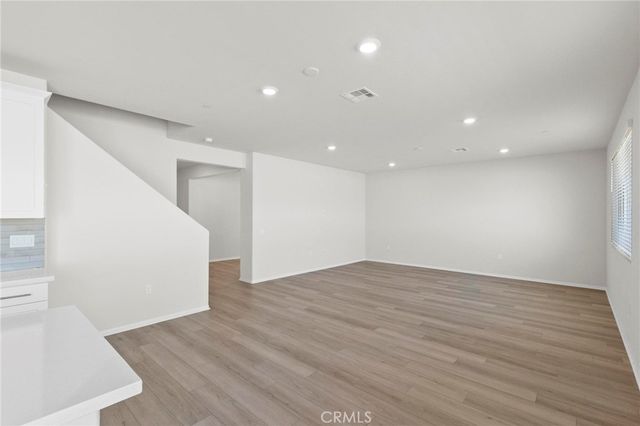 19409 Brush Creek Way, Lake Elsinore, CA 92532