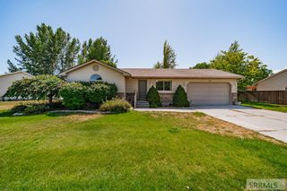 3384 E Woodside Drive, Idaho Falls, ID 83401