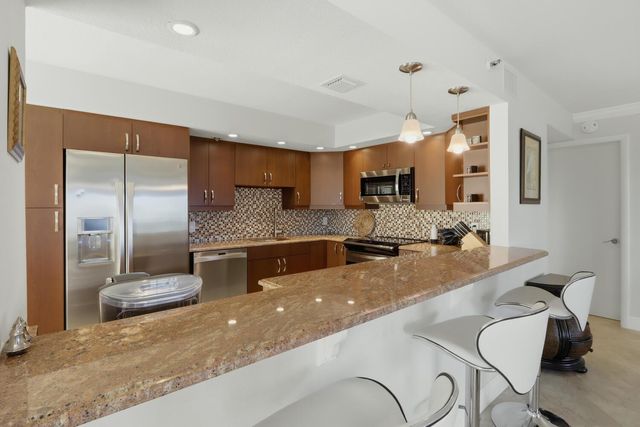 500 Ocean Trail Way 409, Jupiter, FL 33477