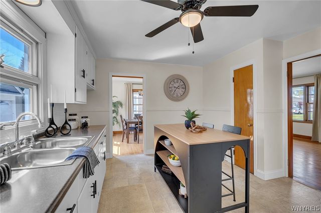 2947 Porter Road, Niagara Falls, NY 14305