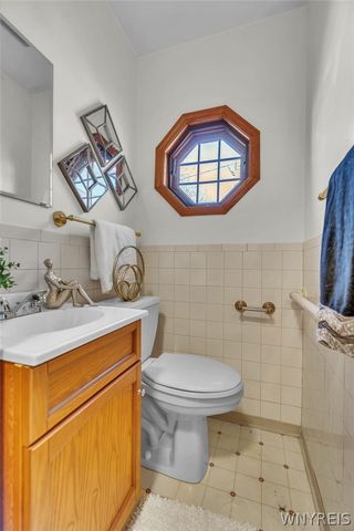 2947 Porter Road, Niagara Falls, NY 14305