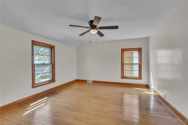 2947 Porter Road, Niagara Falls, NY 14305