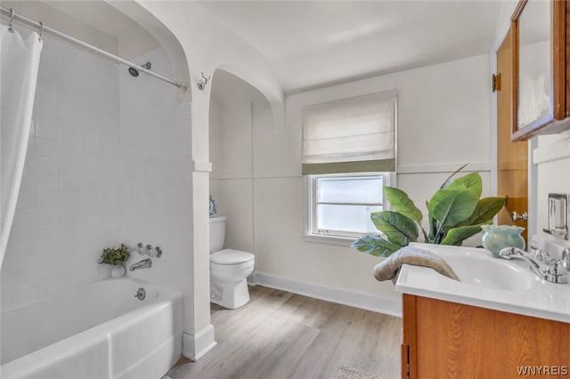 2947 Porter Road, Niagara Falls, NY 14305