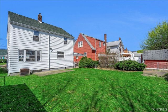 2947 Porter Road, Niagara Falls, NY 14305