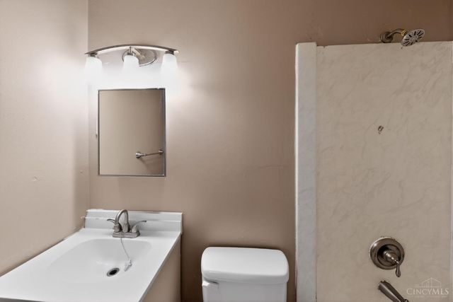 1931 Lotushill Drive, Springfield Twp., OH 45240