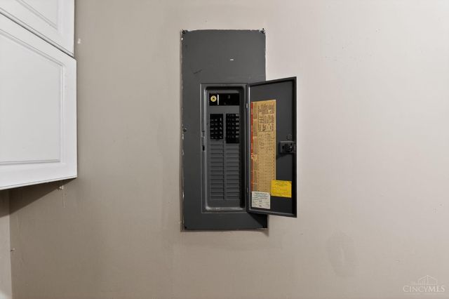 1931 Lotushill Drive, Springfield Twp., OH 45240