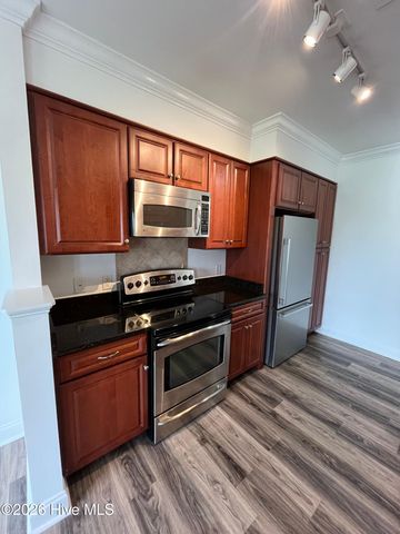 6831 Main Street 323, Wilmington, NC 28405