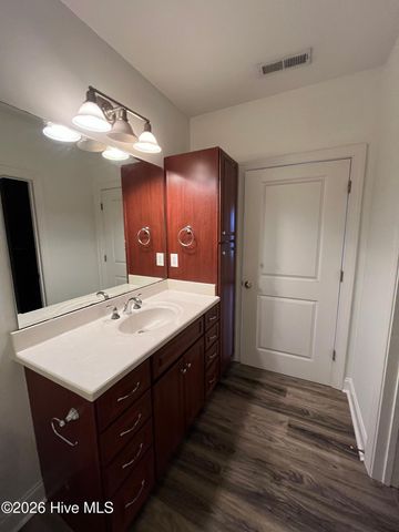 6831 Main Street 323, Wilmington, NC 28405