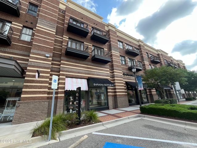 6831 Main Street 323, Wilmington, NC 28405