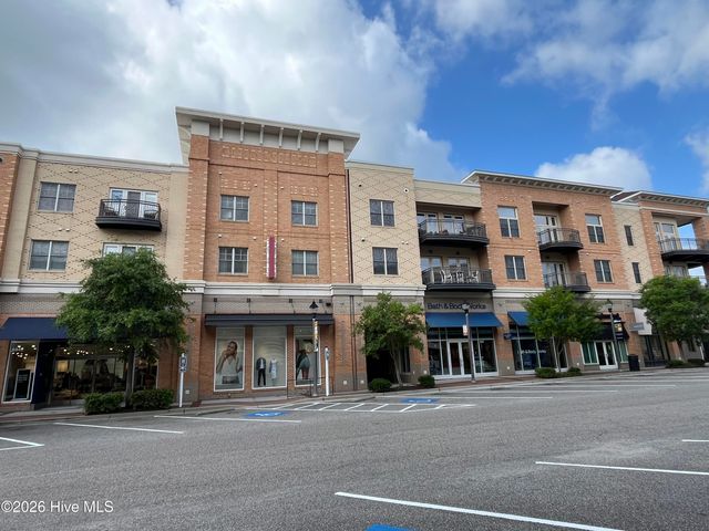 6831 Main Street 323, Wilmington, NC 28405