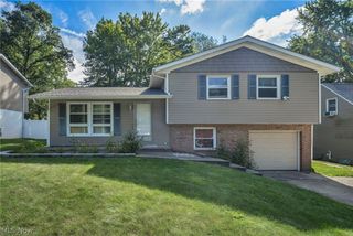 567 Eric Drive, Tallmadge, OH 44278