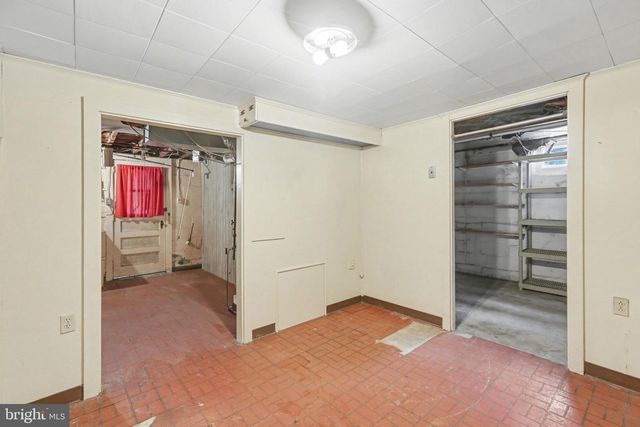 335 RUMSON DR, Harrisburg, PA 17104