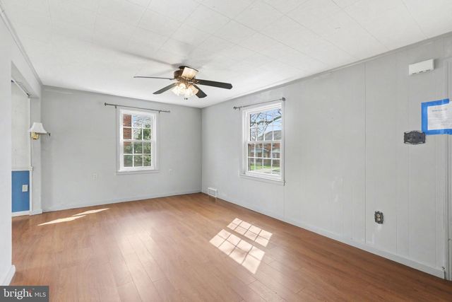 335 RUMSON DR, Harrisburg, PA 17104