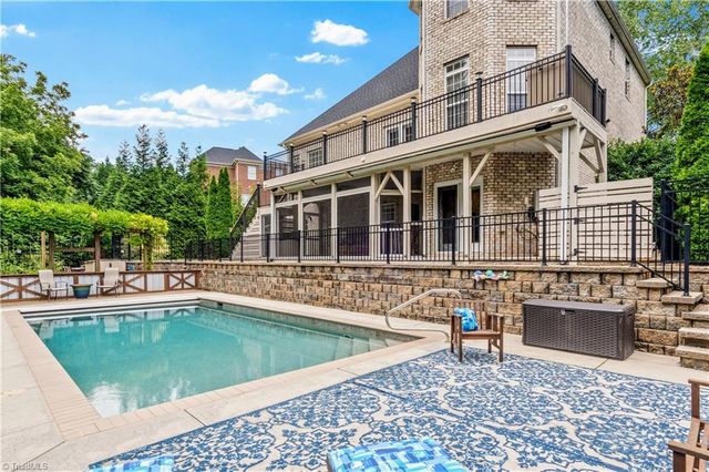 2549 Innisfail Lane, Clemmons, NC 27012