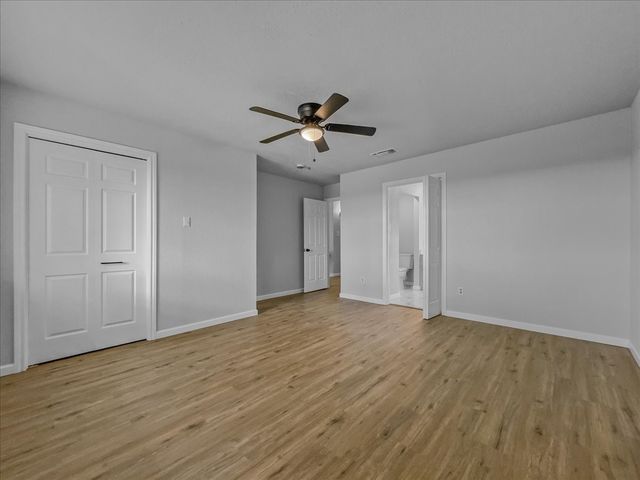 136 SW RAND Drive, Burleson, TX 76028