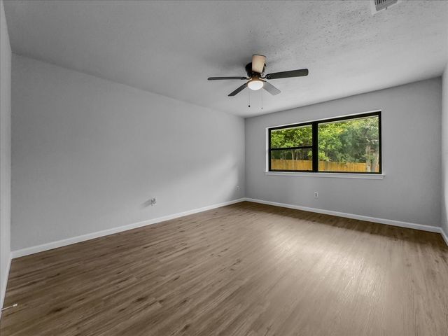 136 SW RAND Drive, Burleson, TX 76028