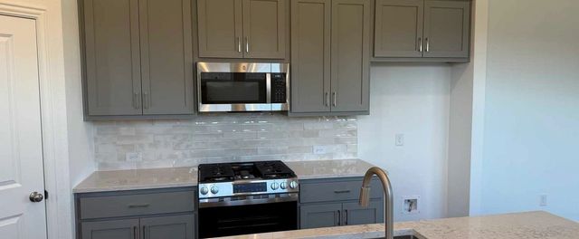 14105 Harden Street, Pilot Point, TX 76258