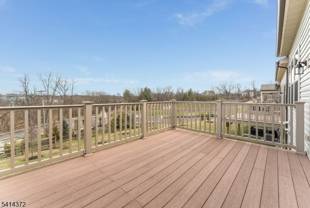 39 Redmon Road, Raritan Twp., NJ 08822