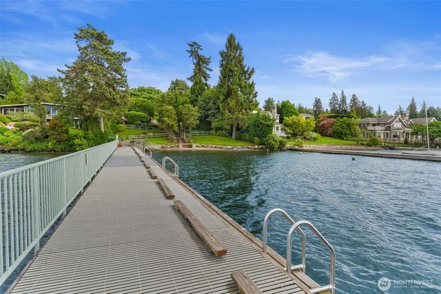 4442 95th Avenue NE, Bellevue, WA 98004