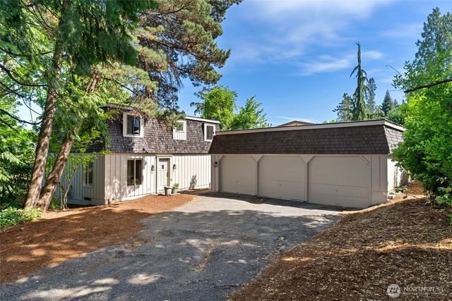 4442 95th Avenue NE, Bellevue, WA 98004
