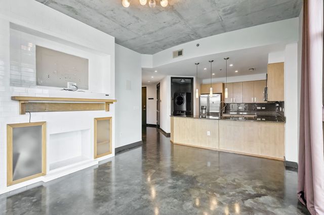 1510 Demonbreun St Apt 702, Nashville, TN 37203