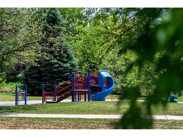 6156 Hoyt Ct, Arvada, CO 80004