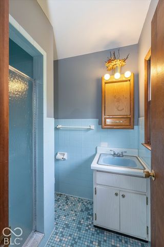 220 Cossell Drive, Indianapolis, IN 46224