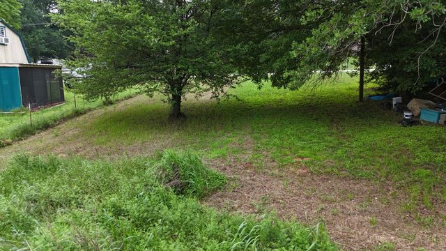 8165 Deer View Circle, Granbury, TX 76049