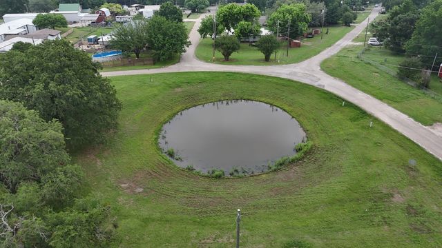 8165 Deer View Circle, Granbury, TX 76049