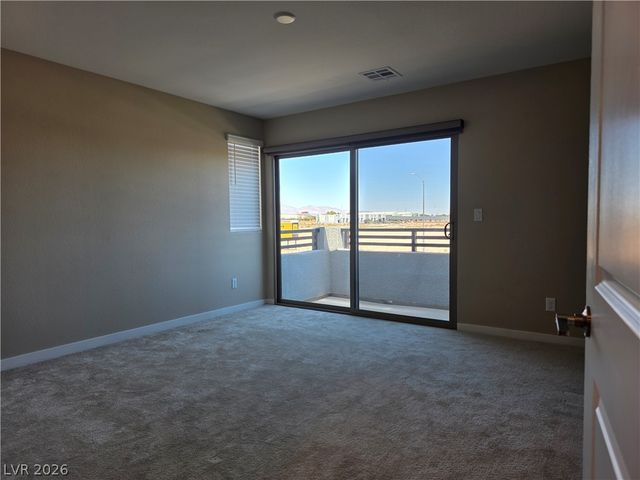 4320 Tallow Falls Avenue, Las Vegas, NV 89141