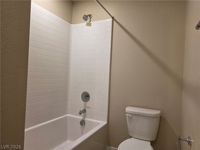 4320 Tallow Falls Avenue, Las Vegas, NV 89141