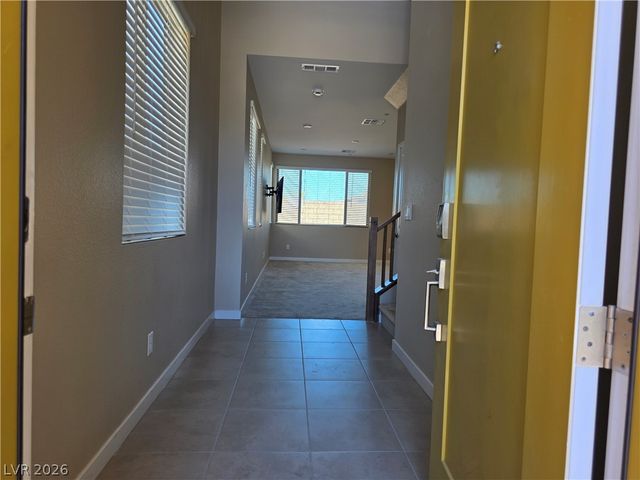 4320 Tallow Falls Avenue, Las Vegas, NV 89141