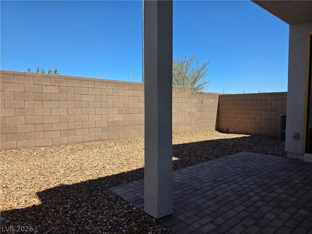 4320 Tallow Falls Avenue, Las Vegas, NV 89141