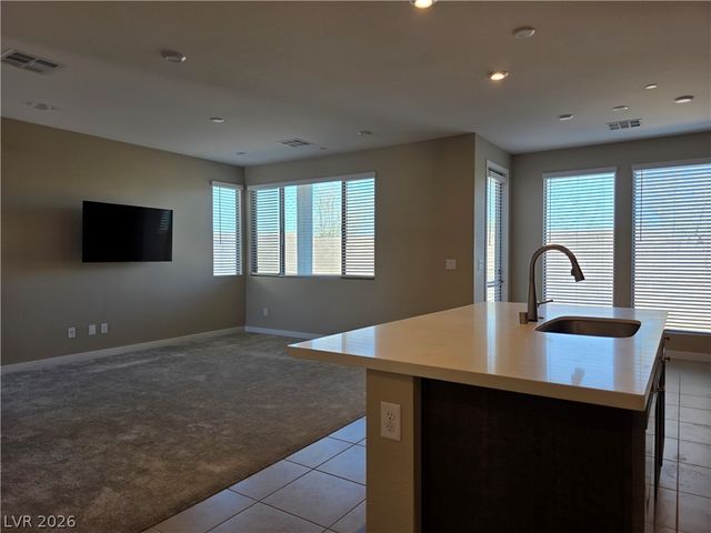 4320 Tallow Falls Avenue, Las Vegas, NV 89141