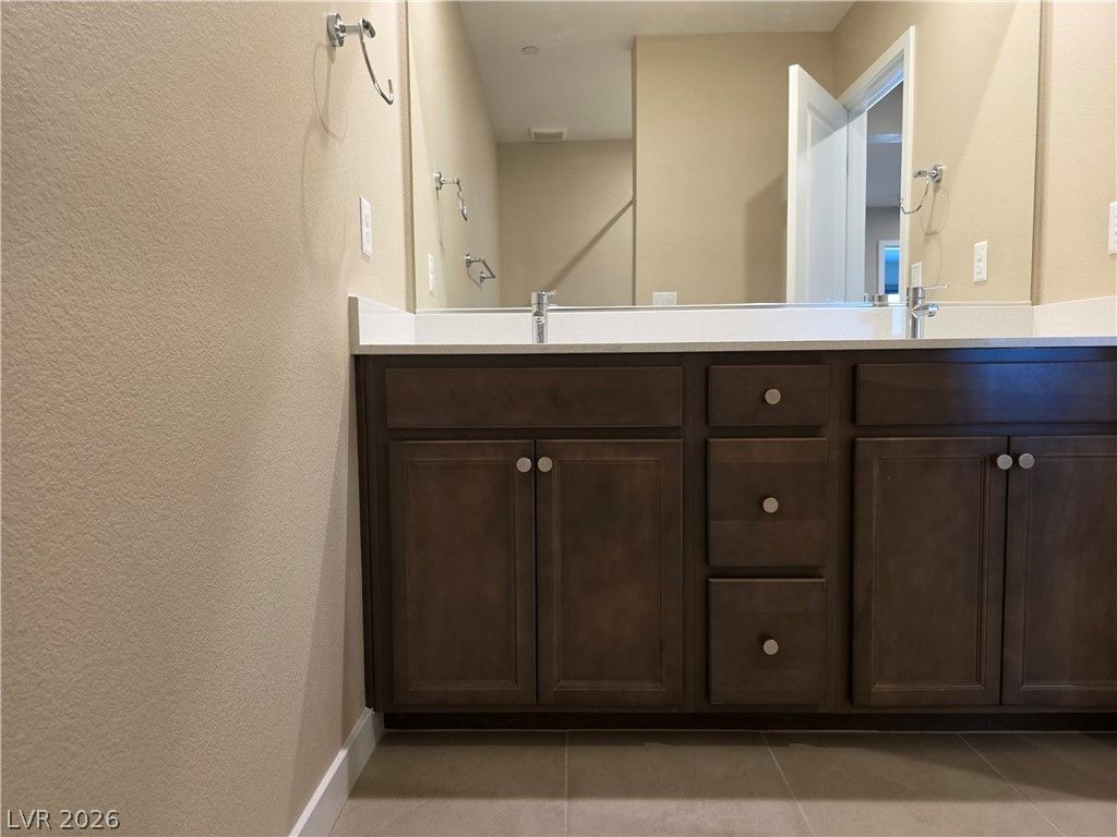 Image 26 of property listing at 4320 Tallow Falls Avenue, Las Vegas, NV 89141