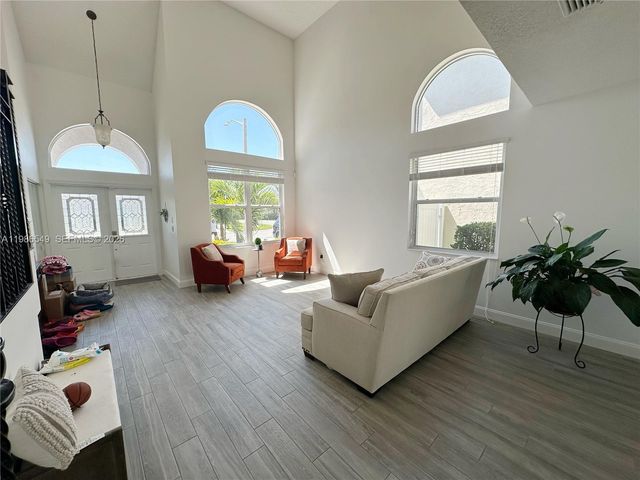 15973 NW 16th Ct, Pembroke Pines, FL 33028