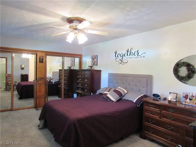 3715 Riviera Avenue NW, Massillon, OH 44646