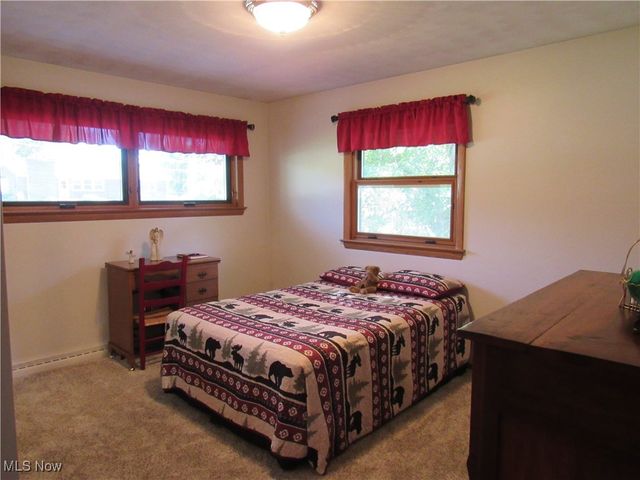 3715 Riviera Avenue NW, Massillon, OH 44646