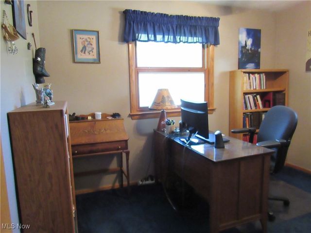 3715 Riviera Avenue NW, Massillon, OH 44646