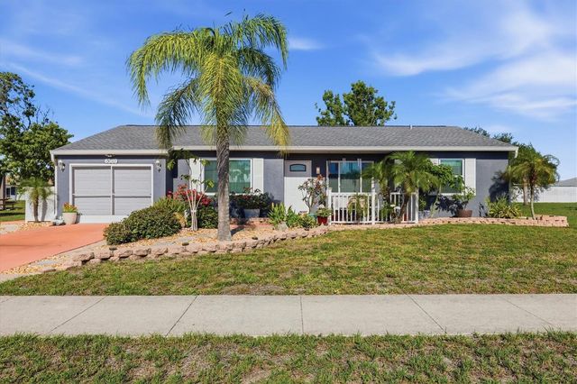 6389 COLISEUM BOULEVARD, Port Charlotte, FL 33981